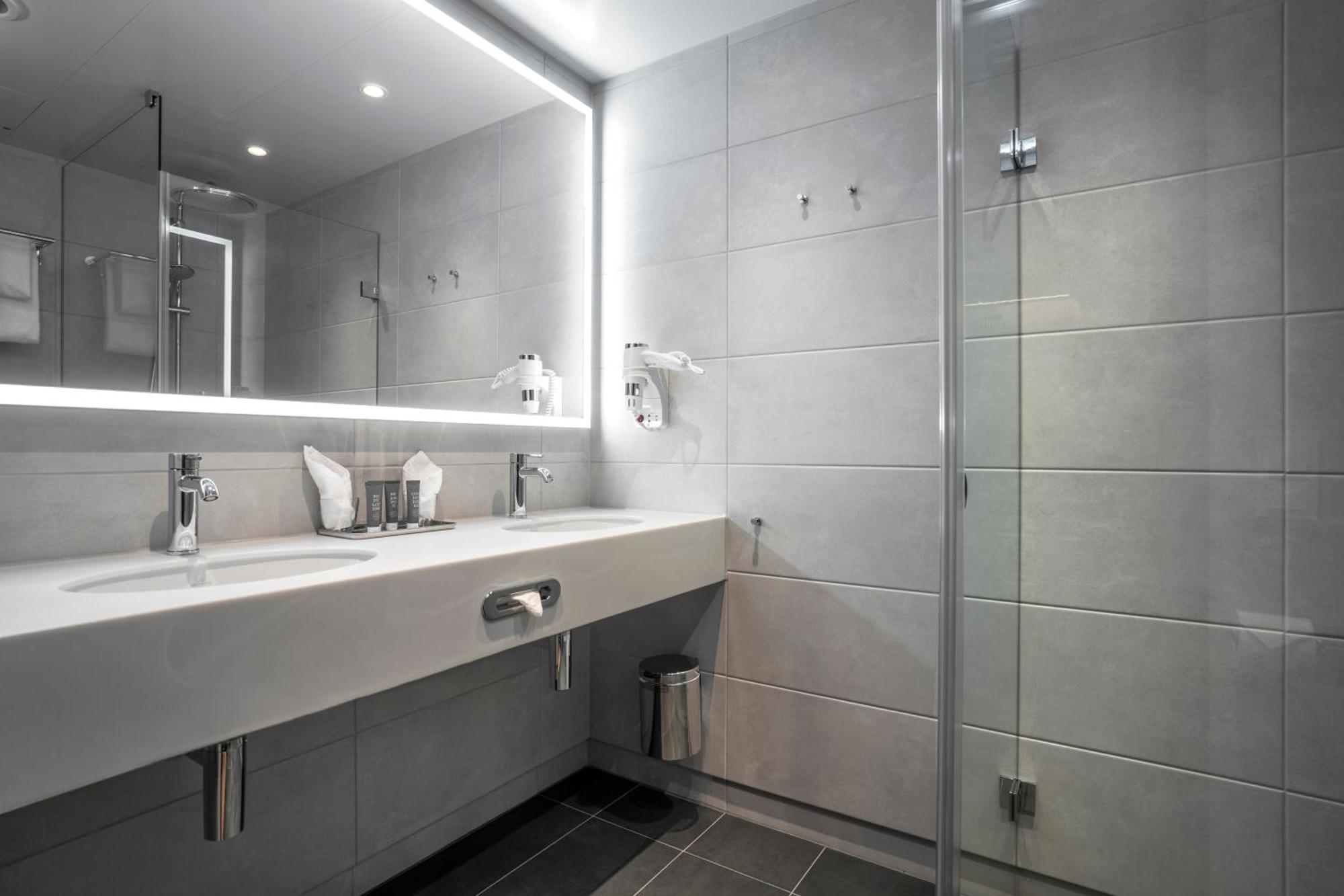 Thon Hotel Sno Lorenskog ภายนอก รูปภาพ
